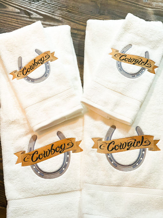 Set Cowboy & Cowgirl Horseshoe Embroidered Towels