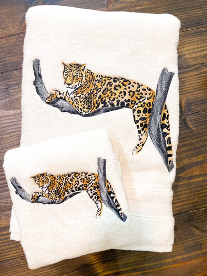 Set of Leopard Towels Rain Forrest Embroidered Towels